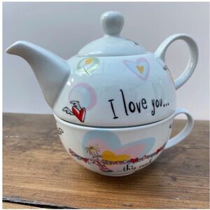 Creative Tops Born To Shop ceramic teapot and cup combo